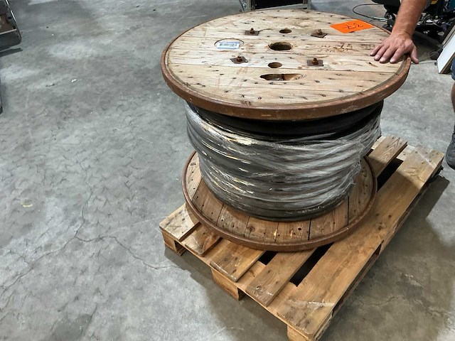 5g35 stroomkabel 118 meter op koper spoel - afbeelding 5 van  5