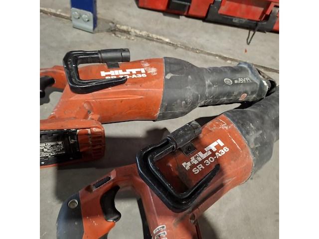 5x accu gereedschap en 2x elektrische gereedschap, hilti - afbeelding 32 van  37