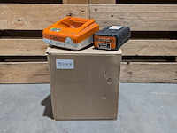 5x acculader, stihl, al 500, incl. 1x accu, stihl ap 300 s - afbeelding 1 van  6