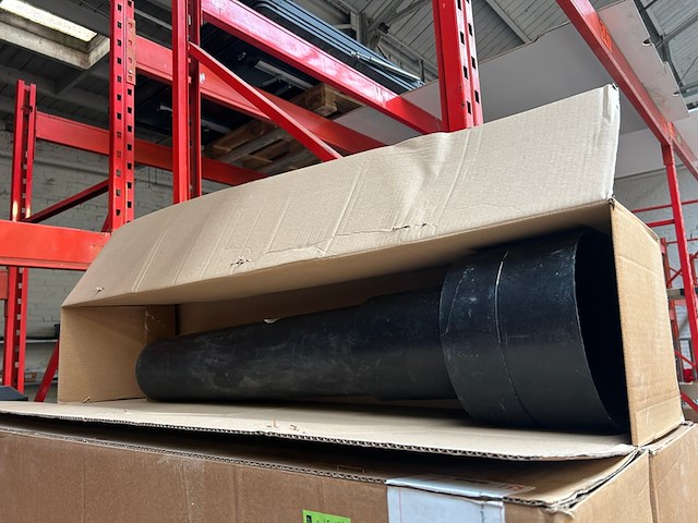 5x aerfoam leidingsysteem dakdoorvoer 166 150/160 mm 1378 mm zwart, ubbink - afbeelding 1 van  4
