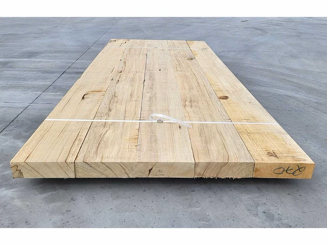 5x afrikaans eiken 60 x 205 mm, lengte 245 cm - afbeelding 1 van  4