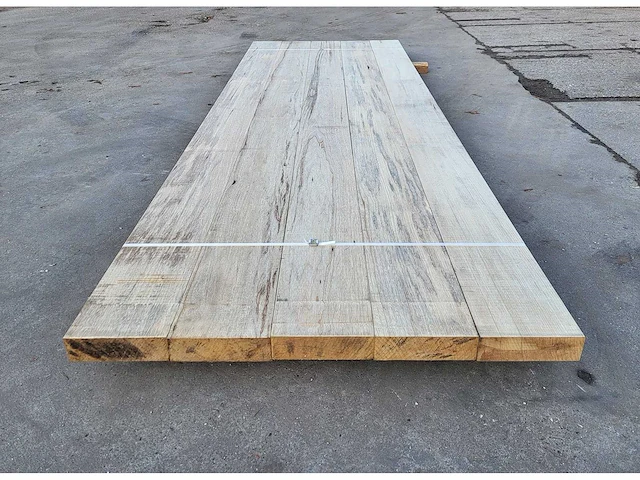 5x afrikaans eiken 60 x 205 mm, lengte 305 cm - afbeelding 1 van  4