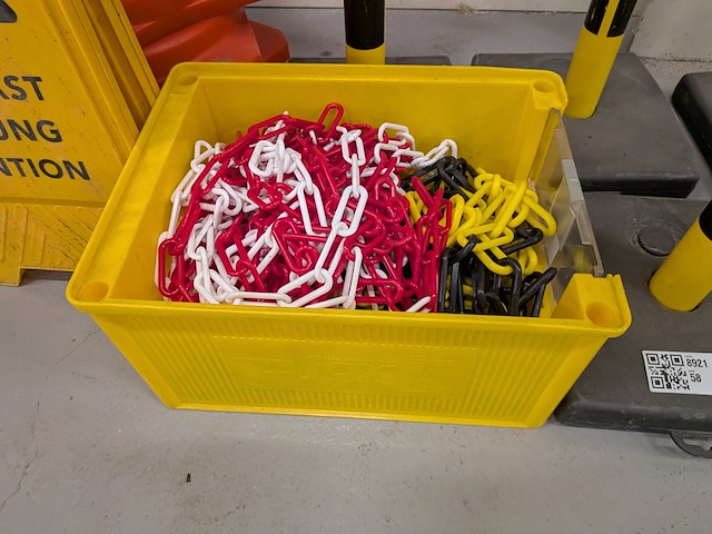 5x afzetpaal met ketting en 8x pion - afbeelding 3 van  5