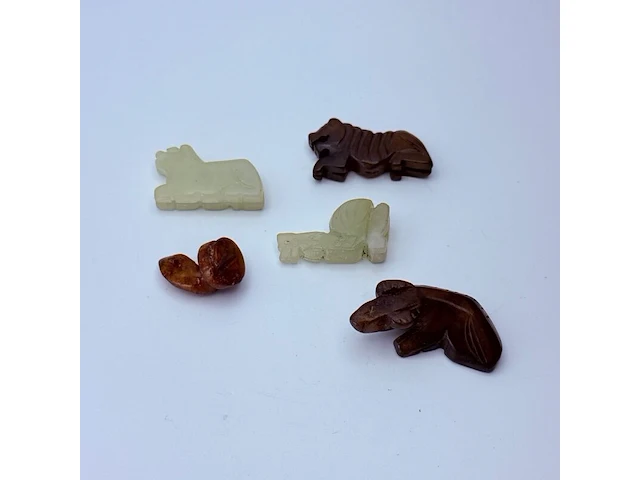 5x antieke chinese jade - ca. qing-dynasty - afbeelding 1 van  4