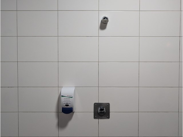 5x automatische douche met regelunit en anti-legionellasysteem, kohler mira, pulse rada - afbeelding 6 van  11