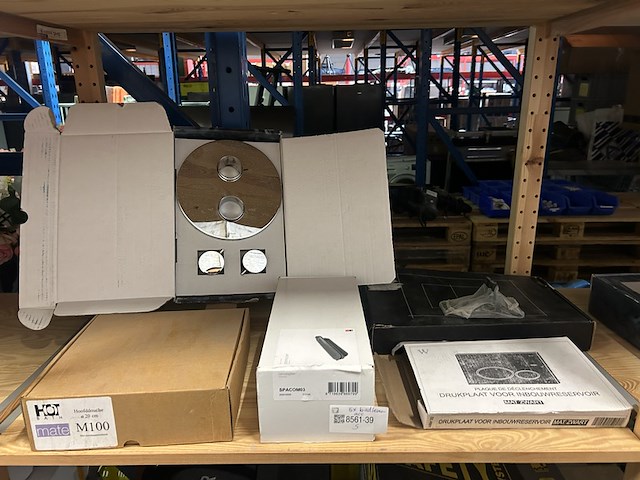 5x badkamer/sanitair accessoires en toebehoren w.o. hotbath - afbeelding 1 van  5