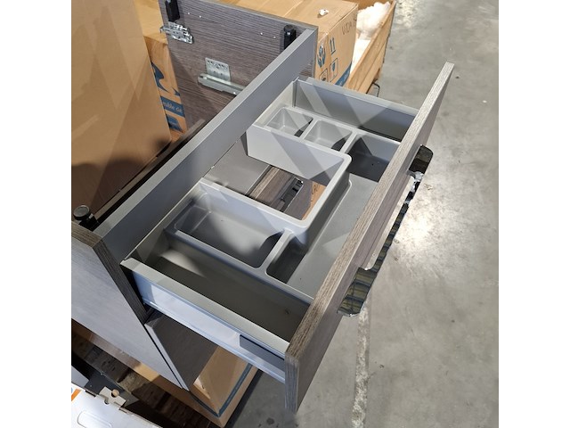 5x badmeubel, diverse, diverse - afbeelding 6 van  6