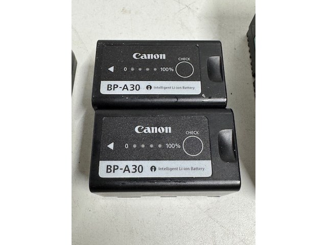 5x batterij voor camera, met oplader - afbeelding 3 van  5