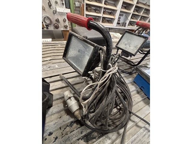 5x bouwlamp, o.a. kelfort, fenon en bosch - afbeelding 5 van  13