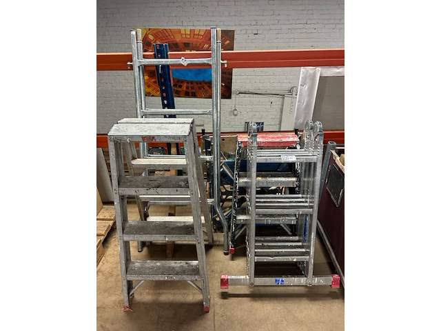 5x (bouw)trap - afbeelding 1 van  5