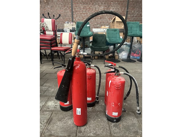 5x brandblusser - afbeelding 1 van  6