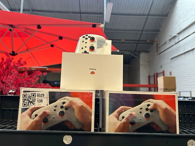 5x controller stadia - afbeelding 1 van  6