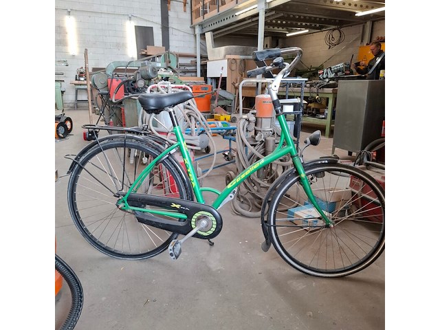 5x damesfiets gazelle, x-tra - afbeelding 1 van  7