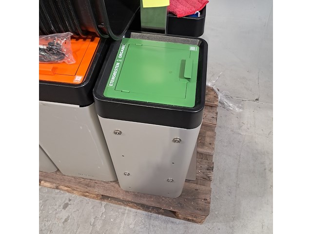 5x desinfectiezuil, 6x afvalbak en 10x papierbak, o.a. ecosmart - afbeelding 2 van  7