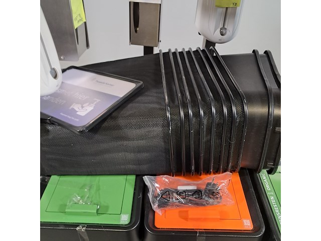 5x desinfectiezuil, 6x afvalbak en 10x papierbak, o.a. ecosmart - afbeelding 6 van  7