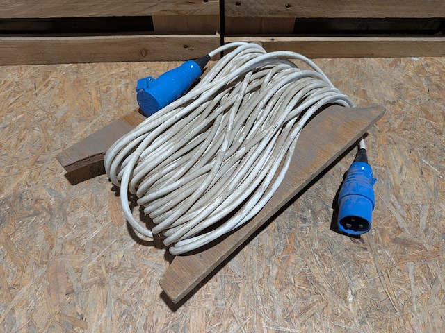 5x divers elektrisch handgereedschap, o.a. bosch, makita, incl. partij diversen - afbeelding 10 van  18
