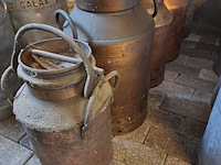 5x diverse koperen melkbussen - afbeelding 1 van  7