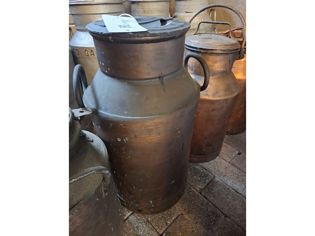 5x diverse koperen melkbussen - afbeelding 3 van  7