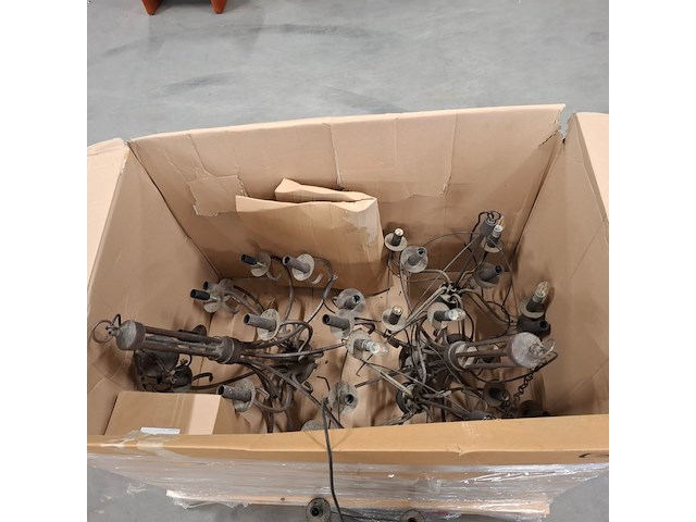 5x diverse kroonluchters , koperkleurige - afbeelding 3 van  4