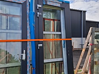 5x diverse kunststof kozijnen met glas - afbeelding 4 van  12