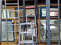 5x diverse ladders en werktrappen - afbeelding 2 van  6