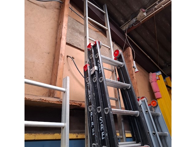 5x diverse ladders en werktrappen - afbeelding 5 van  6