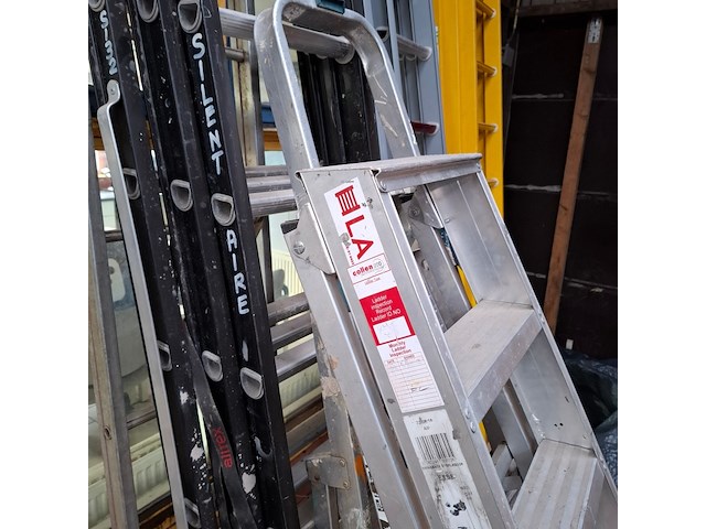 5x diverse ladders en werktrappen - afbeelding 6 van  6