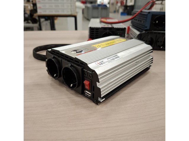 5x diverse omvormers o.a. e-ast - afbeelding 11 van  18