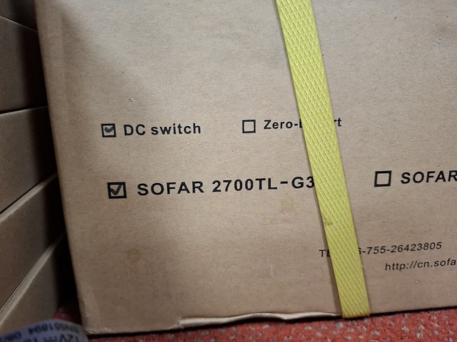 5x diverse omvormers, o.a. goodwe, sofar solar - afbeelding 9 van  10