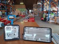 5x diverse werklamp 4x primae lux