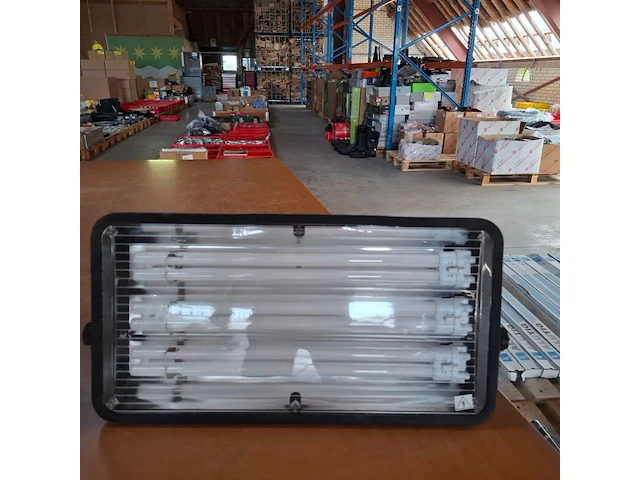 5x diverse werklamp 4x primae lux - afbeelding 2 van  9