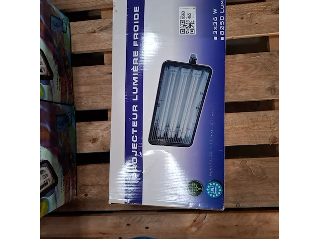 5x diverse werklamp 4x primae lux - afbeelding 5 van  9