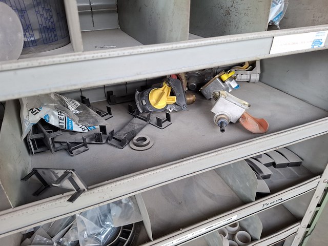 5x diverse werkplaatskast - afbeelding 21 van  32