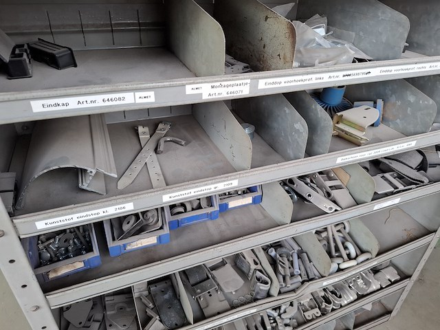 5x diverse werkplaatskast - afbeelding 26 van  32