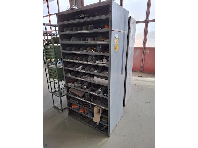 5x diverse werkplaatskast - afbeelding 30 van  32