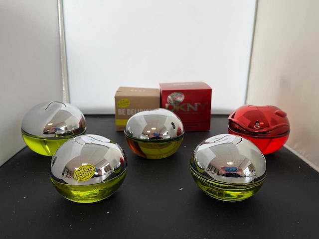 5x dkny parfum - afbeelding 1 van  2