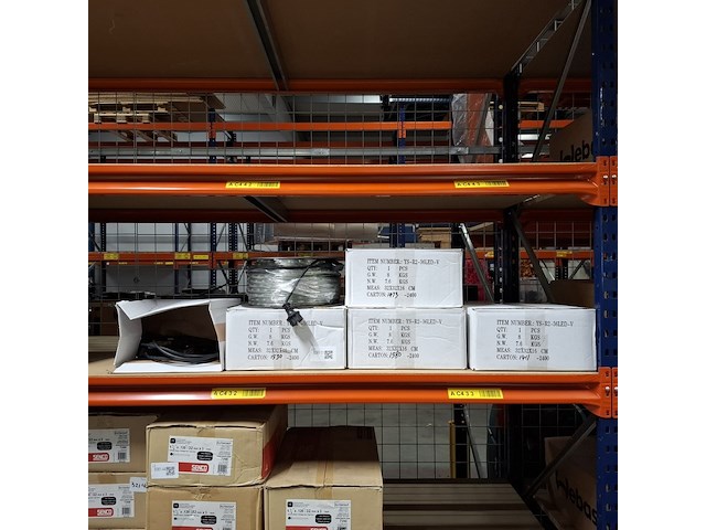 5x doos á 45 meter led-lichtslang, inclusief kopelstukken bos elektro, primaelux - afbeelding 1 van  5