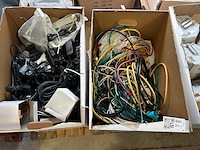 5x doos elektronica w.o. wifi netwerk kabels - afbeelding 3 van  10