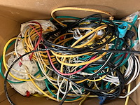 5x doos elektronica w.o. wifi netwerk kabels - afbeelding 6 van  10