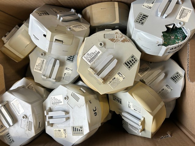5x doos elektronica w.o. wifi netwerk kabels - afbeelding 8 van  10