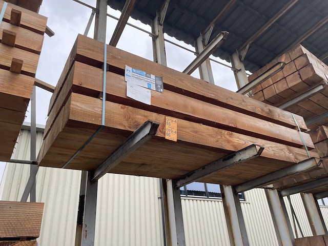 5x douglas balken fijnbezaagd, 200x200mm, lengte 300cm - afbeelding 4 van  4