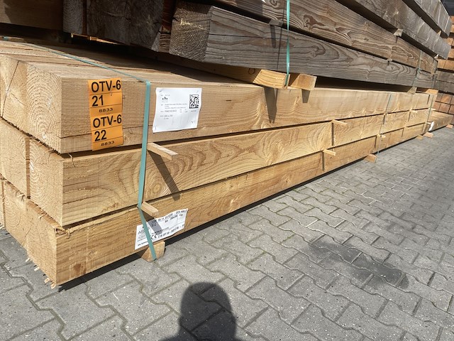5x douglas balken fijnbezaagd, 200x200mm, lengte 600cm - afbeelding 4 van  4