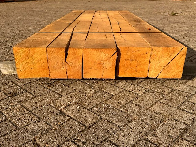 5x eiken balken fijnbezaagd, 200x200mm, lengte 270cm - afbeelding 3 van  3