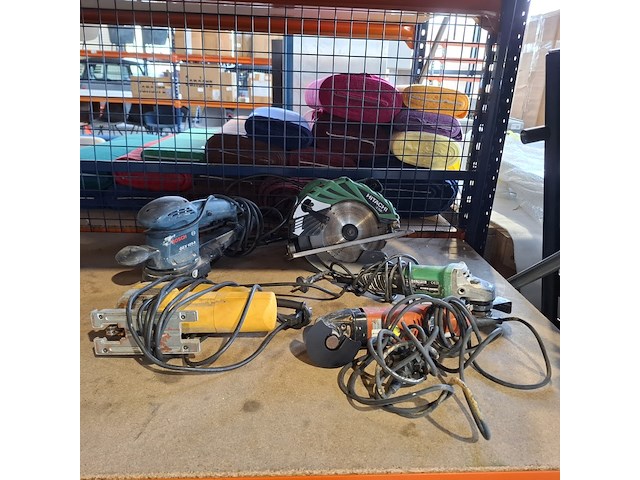 5x elektrisch gereedschap , bosch, hitachi, dewalt en fein - afbeelding 1 van  22