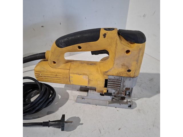 5x elektrisch gereedschap , bosch, hitachi, dewalt en fein - afbeelding 13 van  22