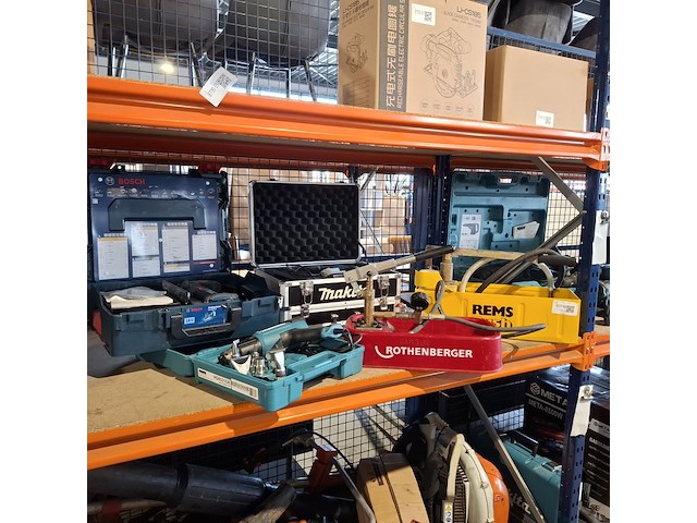 5x gereedschap , o.a. rothenberger, makita, bosch - afbeelding 1 van  31