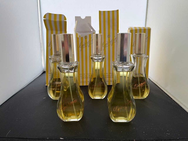 5x giorgio beverly hills parfum - afbeelding 1 van  2