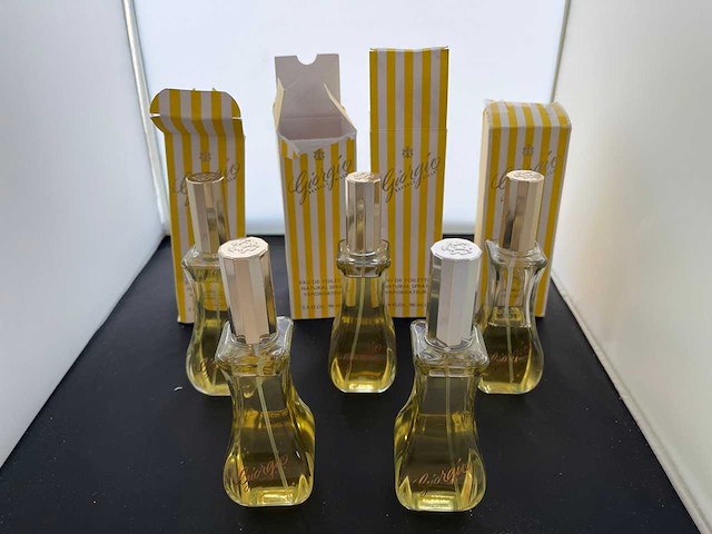 5x giorgio beverly hills parfum - afbeelding 2 van  2
