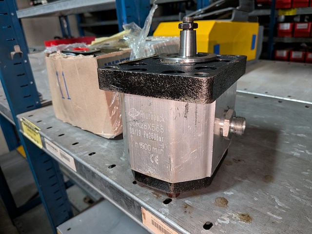 5x hydromotor - afbeelding 7 van  12