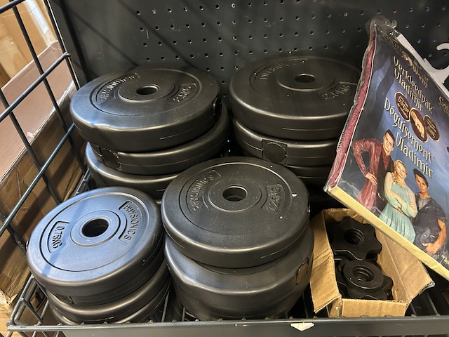 5x inhoud stellingvak w.o. gewichten en speelgoed - afbeelding 6 van  10